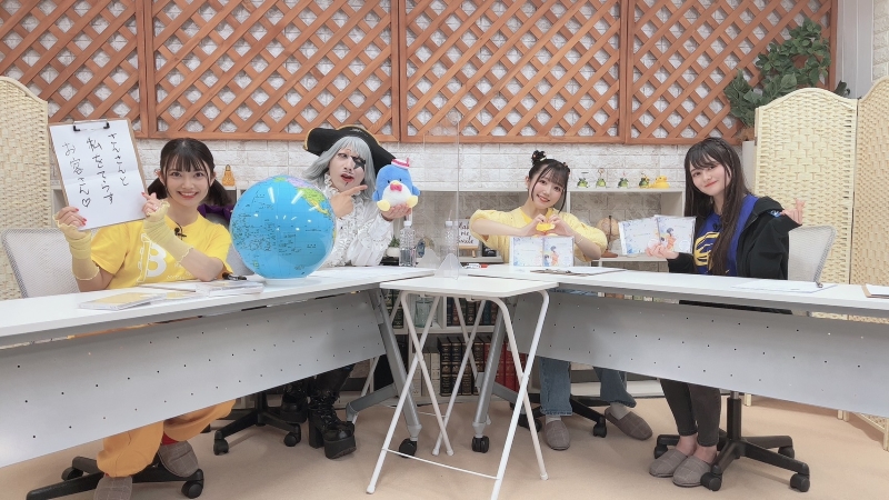 gorgeousmoka's tweet photo. 🎁【プレゼント企画】🎁
番組公式Twitterフォロー＆本ツイートをRTで
抽選1名様にゴー☆ジャスさん・日向もかさん・
橘美來さん・菅野真衣さん4人のサイン入り
チェキをプレゼント！

当選者には後日DMでお知らせします
RT期日：5/29（月）23:59まで

#セカンドショット #ゴーレボ 
#橘美來 #菅野真衣 https://t.co/Z2BBIaF0fk