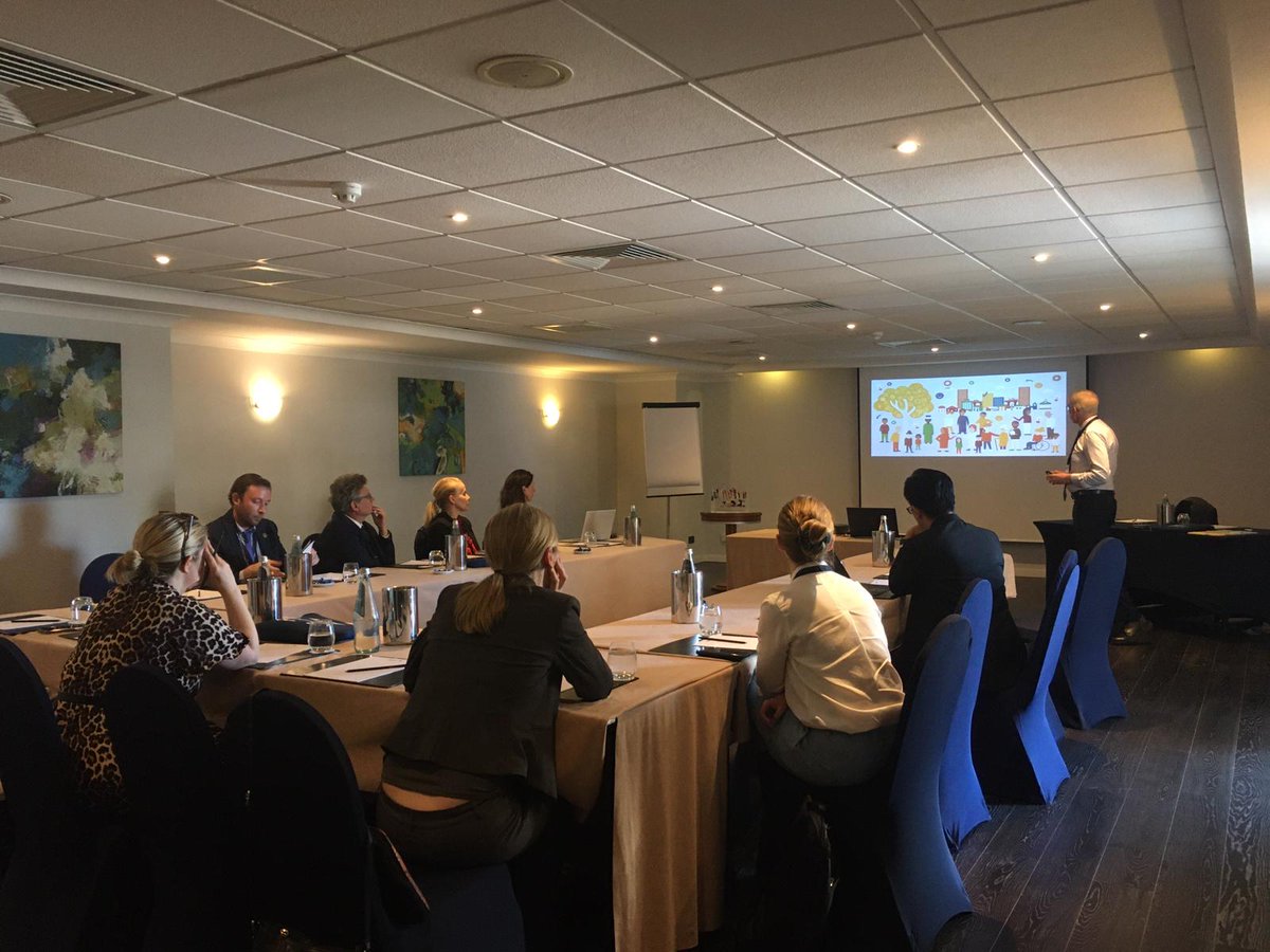 AesAsem's tweet photo. 🗣️Engaging discussions are taking place in the 3 parallel workshops held at #ASEMEdu SOM1.

The dialogue on #education, #recognition, #LearningCities, #InclusiveLearning, #microcredentials is enriched by different perspectives from Asian and European stakeholders. https://t.co/CE0z191klz