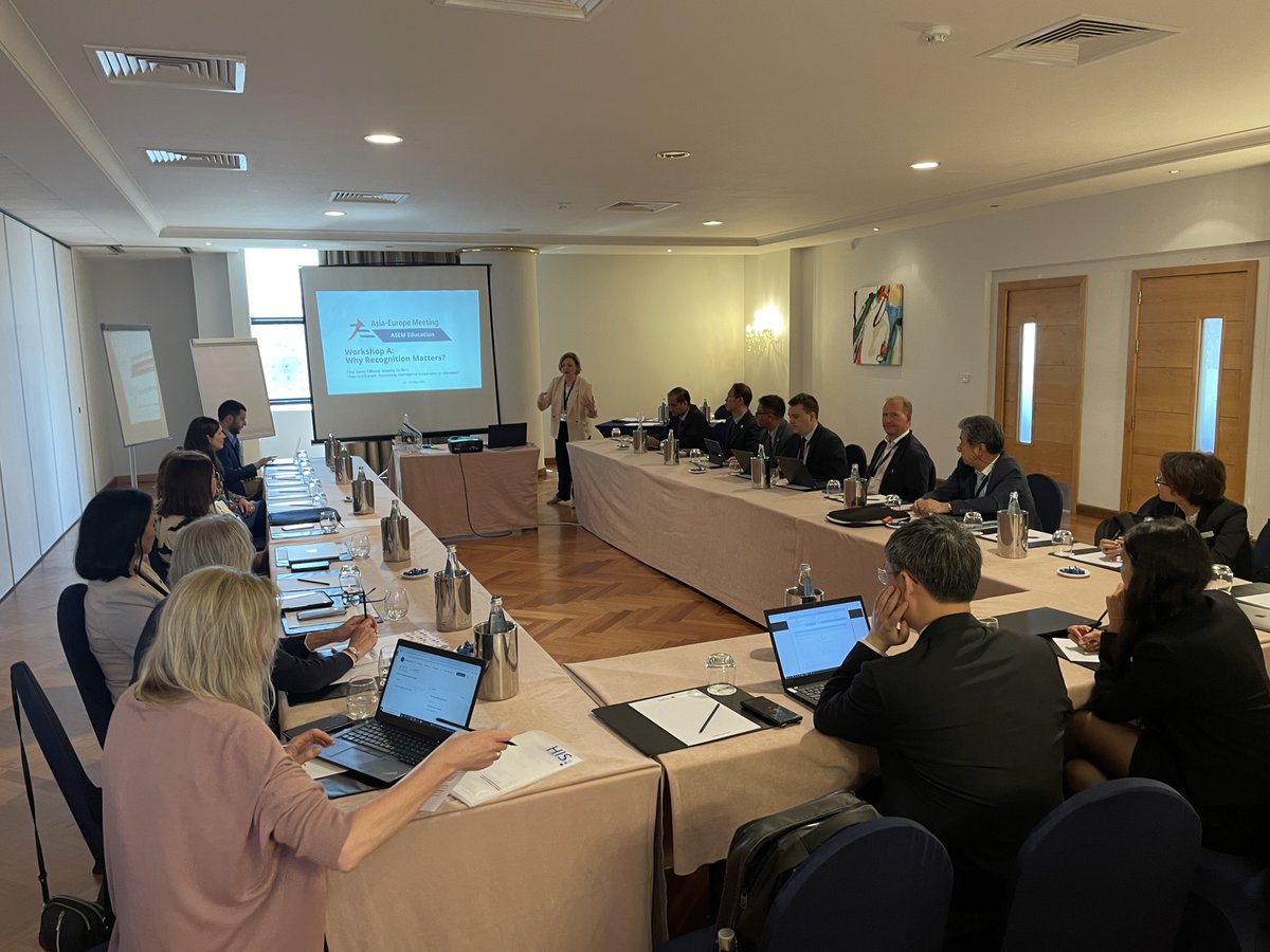 AesAsem's tweet photo. 🗣️Engaging discussions are taking place in the 3 parallel workshops held at #ASEMEdu SOM1.

The dialogue on #education, #recognition, #LearningCities, #InclusiveLearning, #microcredentials is enriched by different perspectives from Asian and European stakeholders. https://t.co/CE0z191klz