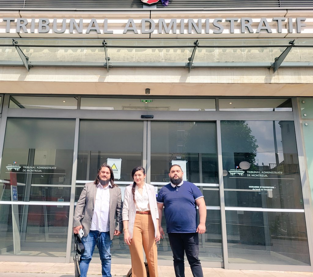 anina_ciuciu's tweet photo. Nous sortons Heureuxet Victorieux de l'audience de Référé-liberté devant le TribunalAdministratif Montreuil avec Valentino papa de Cristofer 7 ans, Martina 8ans et Leonardo 10 ans refusés d'inscription scolaire illégalement depuis 4 mois par le maire du @BlancMesnil ! 👇 https://t.co/IyCFV02ikD