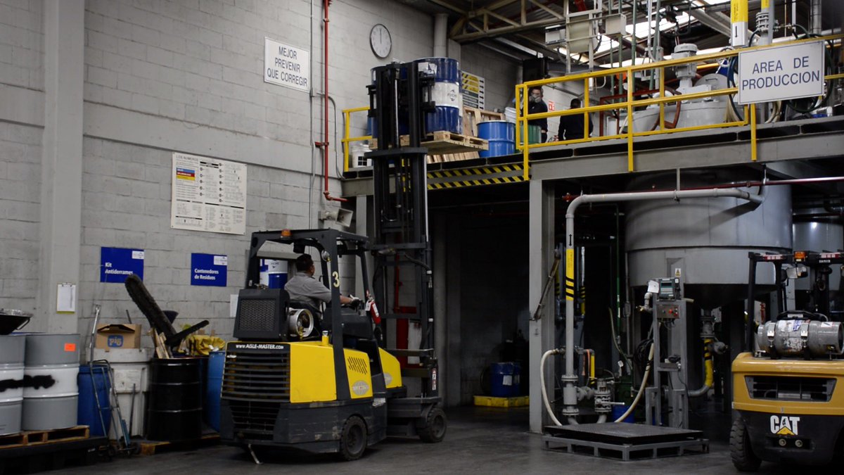 Contamos con más de 30 años de experiencia en México y miles de clientes nos respaldan. #SoloEnFUCHS