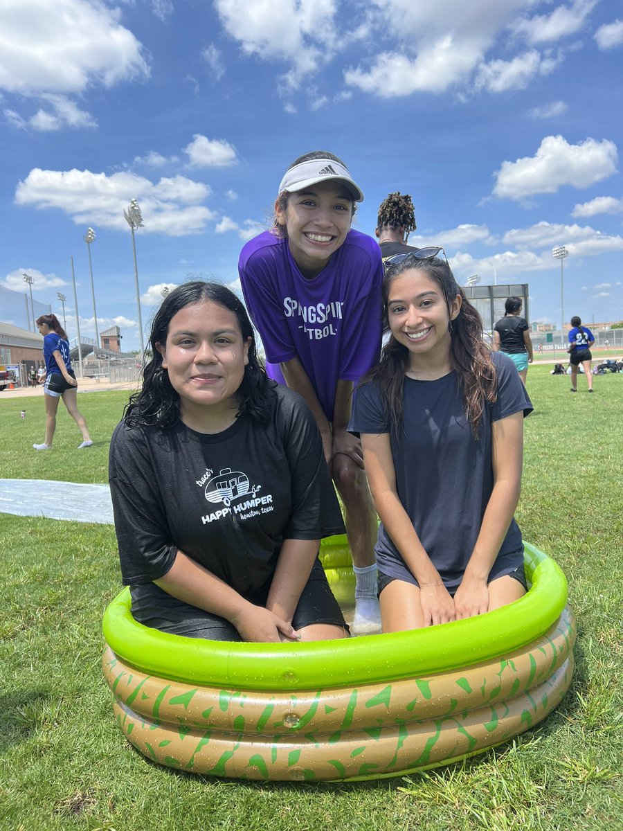 falls_wsoccer's tweet photo. Last Friday we closed out our soccer program for the year with THE BEST SENIOR FAREWELL TRADITION EVER!!! #kickballslipnslide #seeyoulater https://t.co/rf162eHe8p