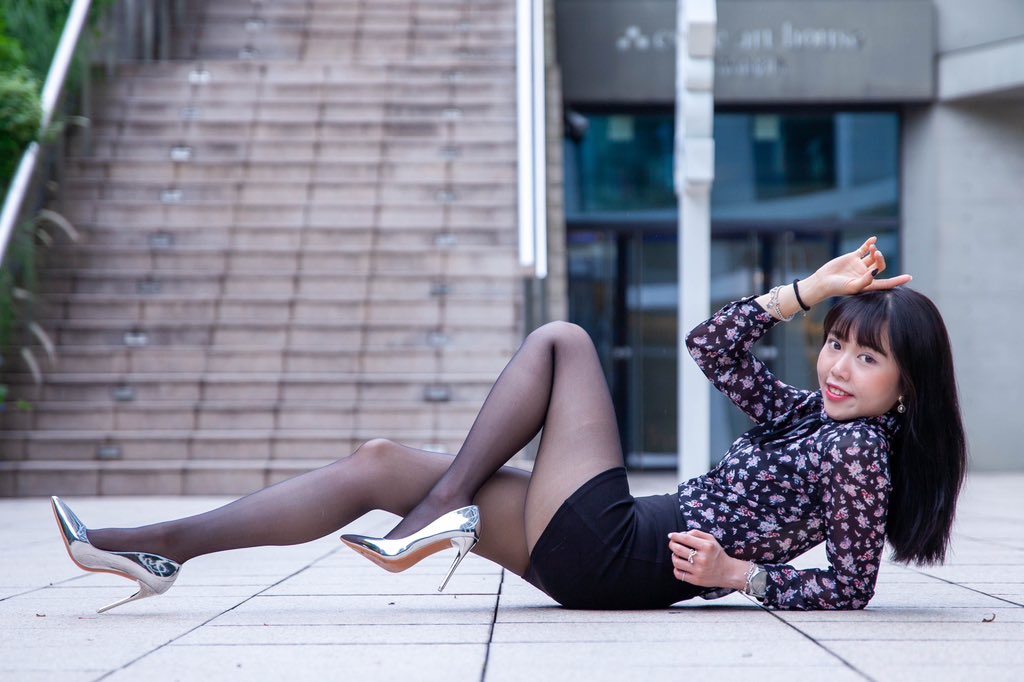 harrylove2003's tweet photo. 飄飄 松菸外拍

#外拍 #旅拍 #棚拍 #互惠 #互惠外拍 #大尺 #攝影 #情慾 #制服 #photography #写真 #taiwan #女體 #徵md #美腳 #美脚 #腿控 #美腿 #絲襪 #丝袜 #旗袍 #黑丝 #黑絲襪  #OL #秘書 https://t.co/heWWqlCIQK