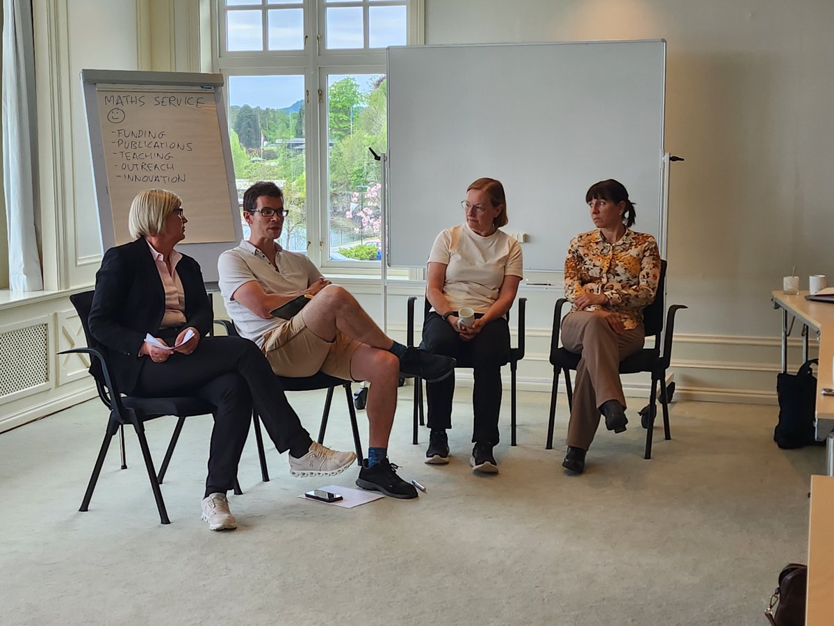 A very successful first day of the CAMRIA gathering 2023 at Solstrand. Many good discussions on #AMR and the way forward for our centre in an inspiring setting☀️