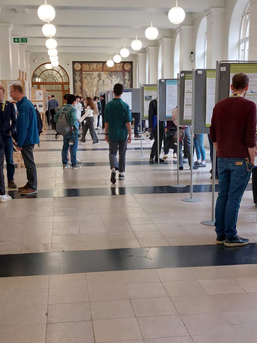 Happy to be travelling down from <a href="/AstonPhotonics/">Aston Institute of Photonic Technologies</a> for the <a href="/ucleeenews/">UCL EEE</a> Festival of Research taking place today. Promises an exceptionally broad range of exciting EEE research, including from the joint <a href="/ucl/">UCL</a> <a href="/AstonUniversity/">Aston University</a> <a href="/Cambridge_Uni/">Cambridge University</a> <a href="/transnet_pgm/">TRANSNET</a>.