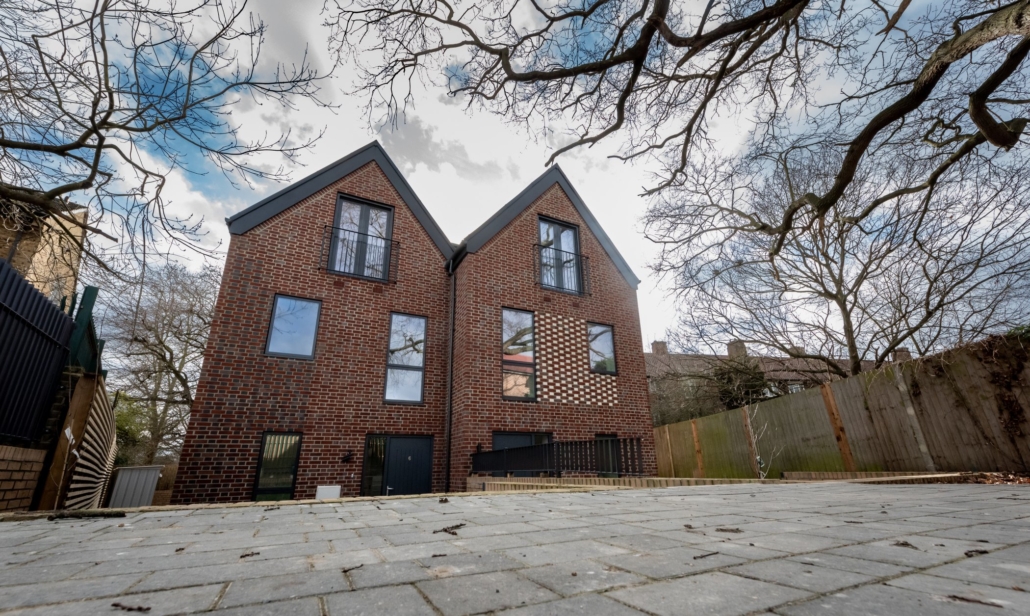 We recently completed our work on Thanington Court, a new #residentialdevelopment with two three-bedroom #councilhomes for @Royal_Greenwich, constructed using #StructuredInsulatedPanels.

Find out more: bit.ly/3ofAEDC

#loveconstruction #GreenwichBuilds
