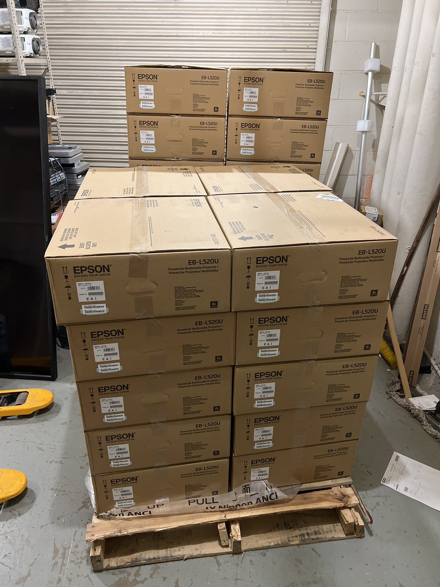 TVanWoeart's tweet photo. Summer can now begin! @EpsonAmerica projectors are in the house!! #highered #edtech #avtweeps #InHouseIntegrators #higheredav https://t.co/xMnD8ctmat
