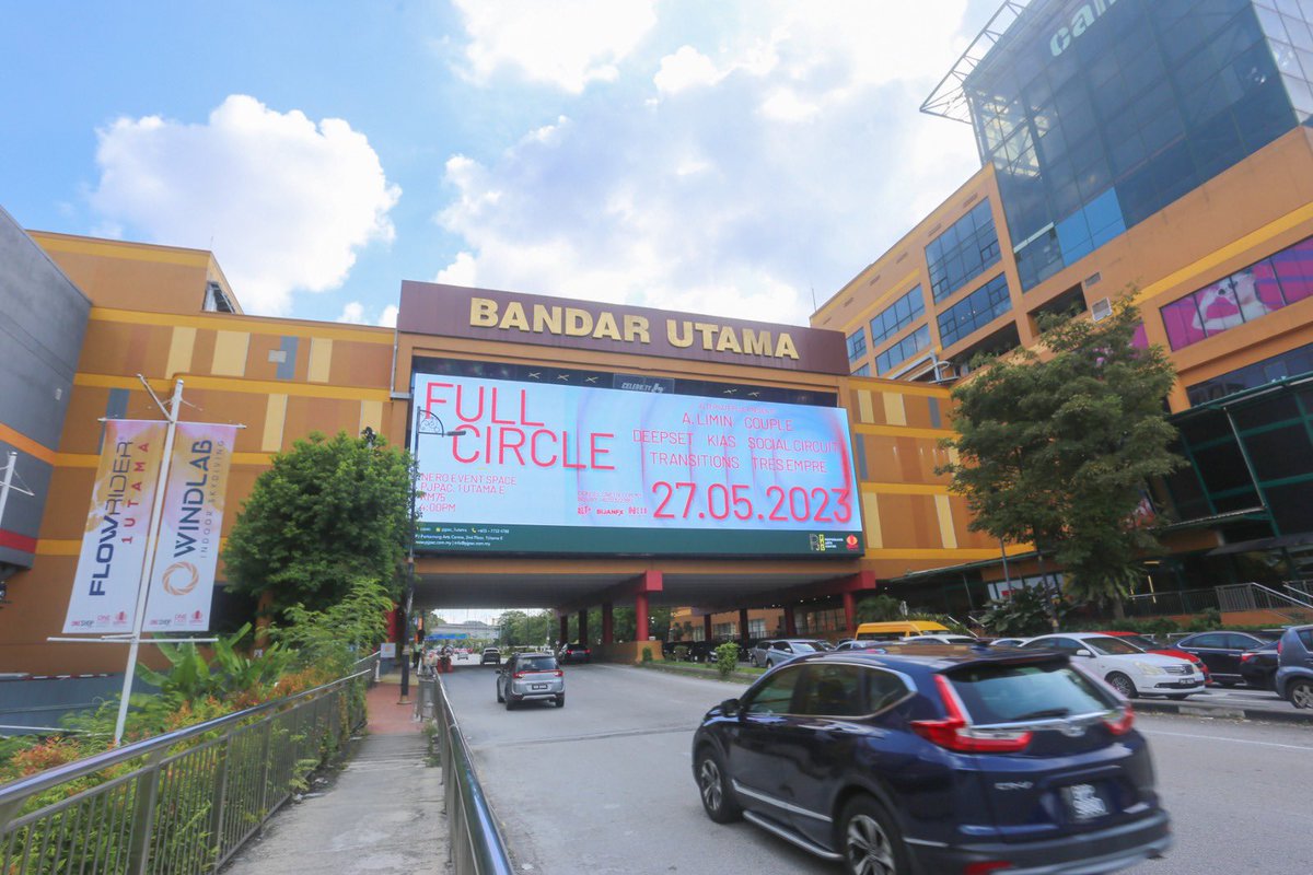 Did you manage catch the glimpse of the Full Circle poster at One Utama?