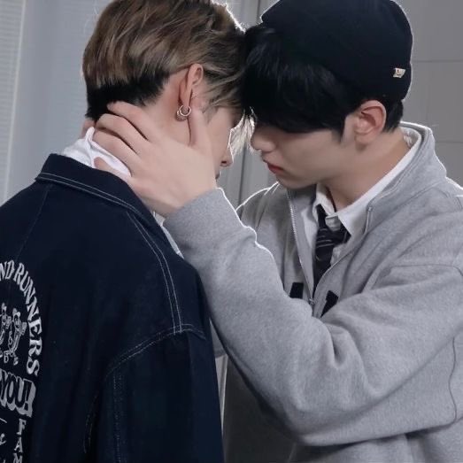 yeonbinchive's tweet photo. level 1                                                level 100 https://t.co/x9ynAmiP4x
