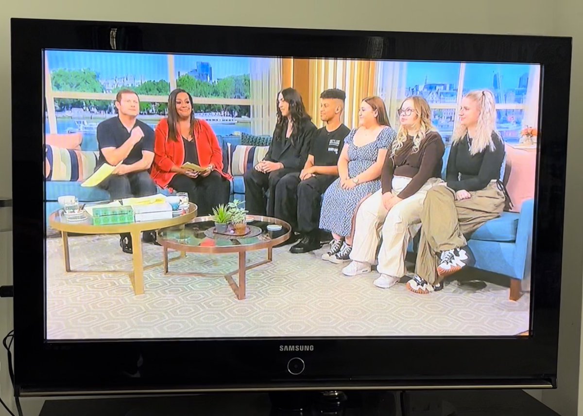 FroodJunior's tweet photo. Did you catch me and my friends from ‘UNITY’ on ITV @thismorning with @AlisonHammond &amp; @radioleary talking all things @BGT &amp; GOLDEN BUZZER? Thanks for having us on the show, was an honour. @JelliStudios #UnitedByDance #BGT #BoysCanDance https://t.co/ZXc9F7Zn91