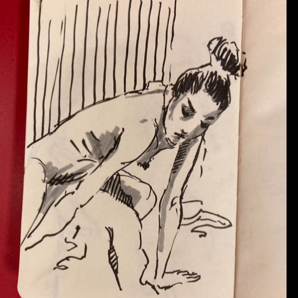 GLifedrawing's tweet photo. Some of Saturdays quick poses! Thank you @artmuse_diana for posing for us! #lifedtawing #surreylifedrawing #guildfordlifedrawing #wokinglifedrawing #godalminglifedrawing #surreyarts #guildfordarts #lifedrawing https://t.co/DTZ4BXL9Mj