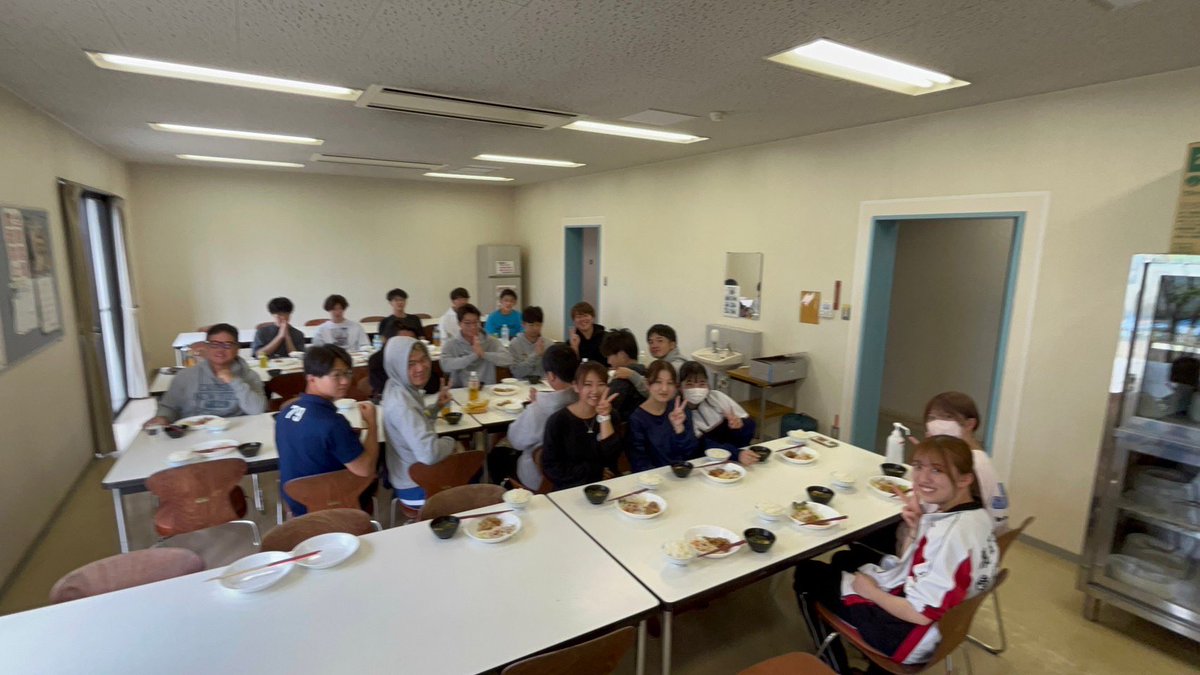 tkulacrosse's tweet photo. 20、21日の2日間で武蔵村山キャンバスで合宿を行いました！
合同練習をしたり、朝から夜までラクロス漬けの2日間でした🤭
新入生もたくさんラクロスに触れられたのでは
次はスプリングカップです！
応援よろしくお願いします🔥 https://t.co/2RQ0eyNGZL