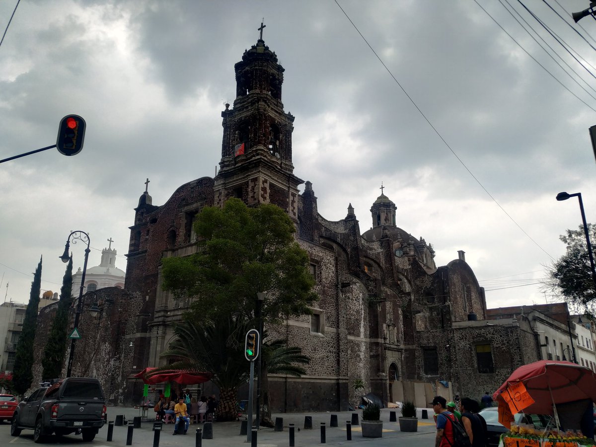 lricesar87's tweet photo. Santa Cata. #santacatarina #santacatalina #novohispano #virreinal #centrohistoricocdmx https://t.co/EizHvkbpCr