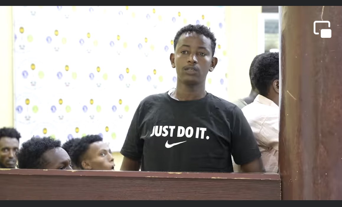 sntvnews1's tweet photo. The National Armed Forces Court has on Monday sentenced four soldiers to death for  killing six civilians and two security forces after they opened fire on a vehicle carrying #Mogadishu’s Yaqshid district commissioner at Sinay junction, on February 27, 2023.
#Somalia https://t.co/EMQzMclW3K