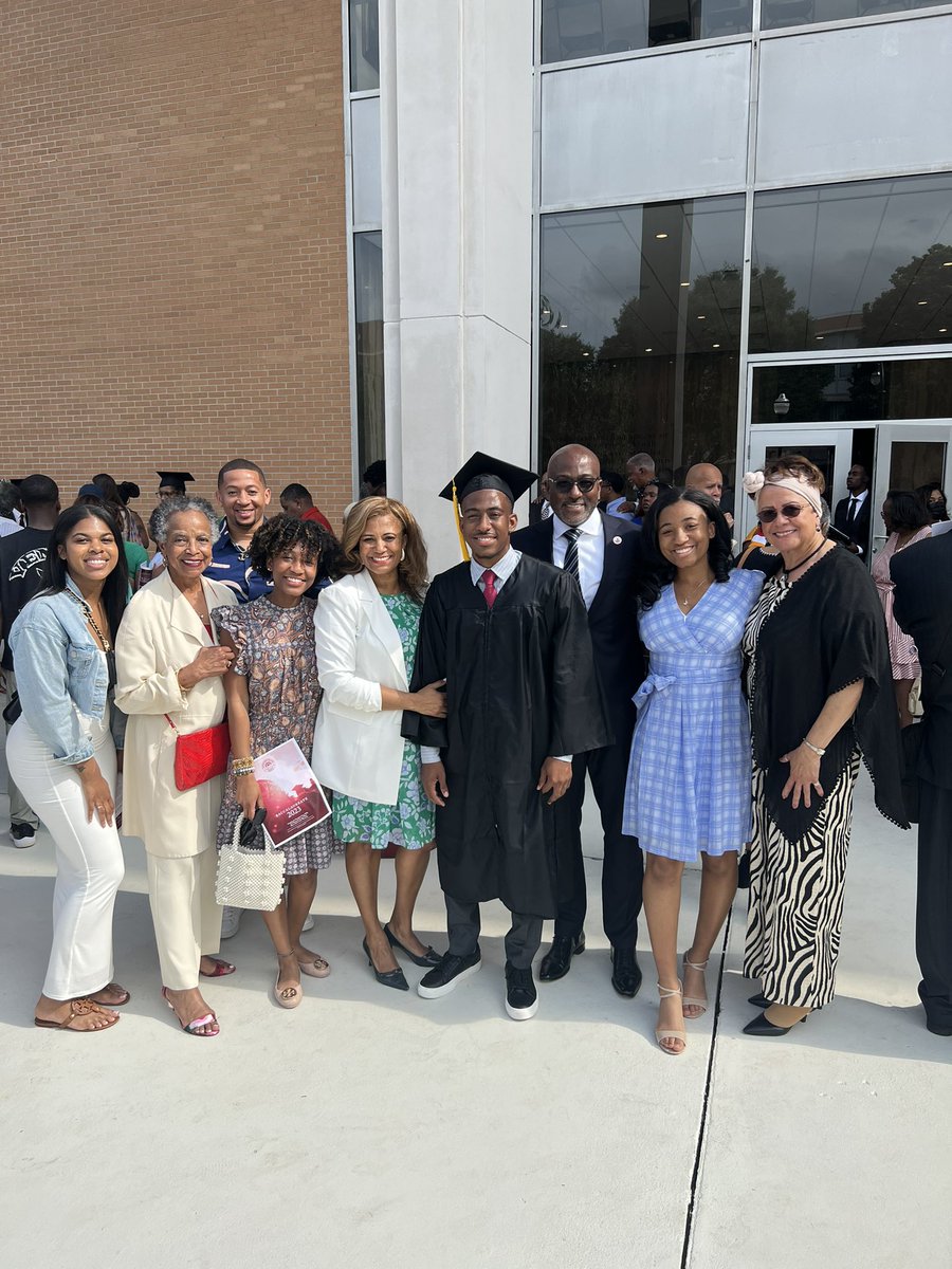 Kevin R. Johnson tweet media