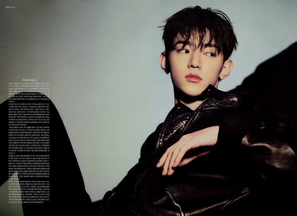 haoorora's tweet photo. [SCAN]
1st LOOK 퍼스트룩 스캔 1

https://t.co/bmCtdyYWdT

#장하오 #ZHANGHAO
#제로베이스원 #ZEROBASEONE #ZB1 https://t.co/joyXhMPh7i
