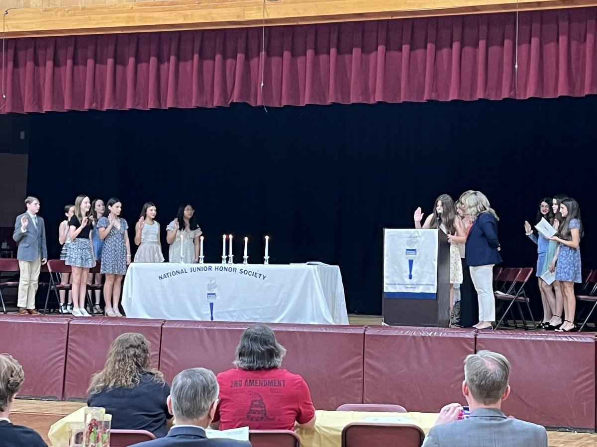 PrincipalTJ's tweet photo. We are so proud of our National Junior Honor Society members and new inductees! Thank you to our advisors, Mrs. O’Brien and Mrs. Ferrone for working with this great group. @RockawayBoroBOE https://t.co/AuXLvVM5pc