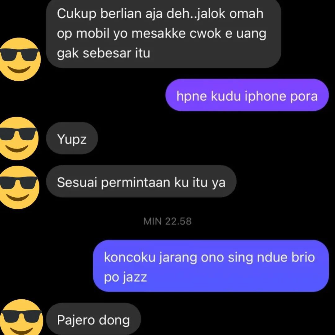 txtdrMagelang's tweet photo. Si paling perawat ngidam naik mobil 🤮
Magelang bagian cringe https://t.co/MuYfjxA56V