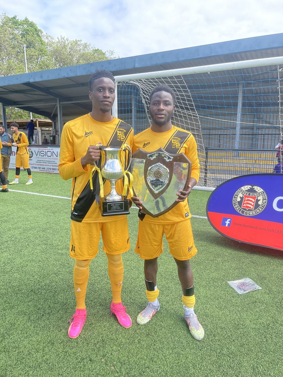 Leytonstone Mens team have brought the curtain down on the 2023 season with a further two pieces of silverware as they cemented their dominance with a 4-1 win in the Charlie White Cup to complete the double🏆🏆 @ESFCombination Champions 💪🏻