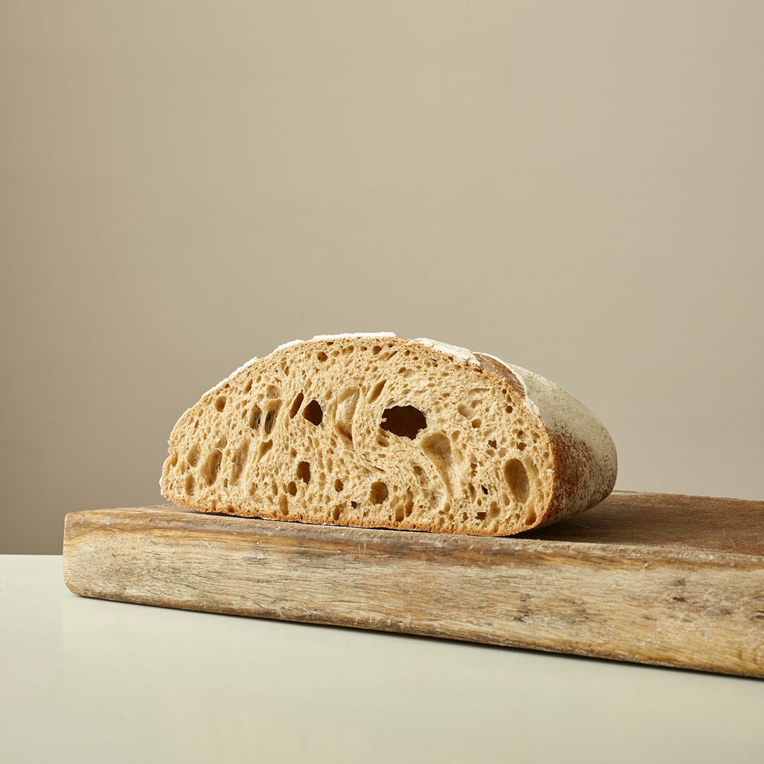 Looking for the perfect sourdough loaf? Look no further than the St Martin Sourdough from <a href="/HobbsHouse/">Hobbs House Bakery</a>🍞

Perfect for toasties, brunch and more! Get yours here: creedfoodservice.co.uk/bakery/bread.h…