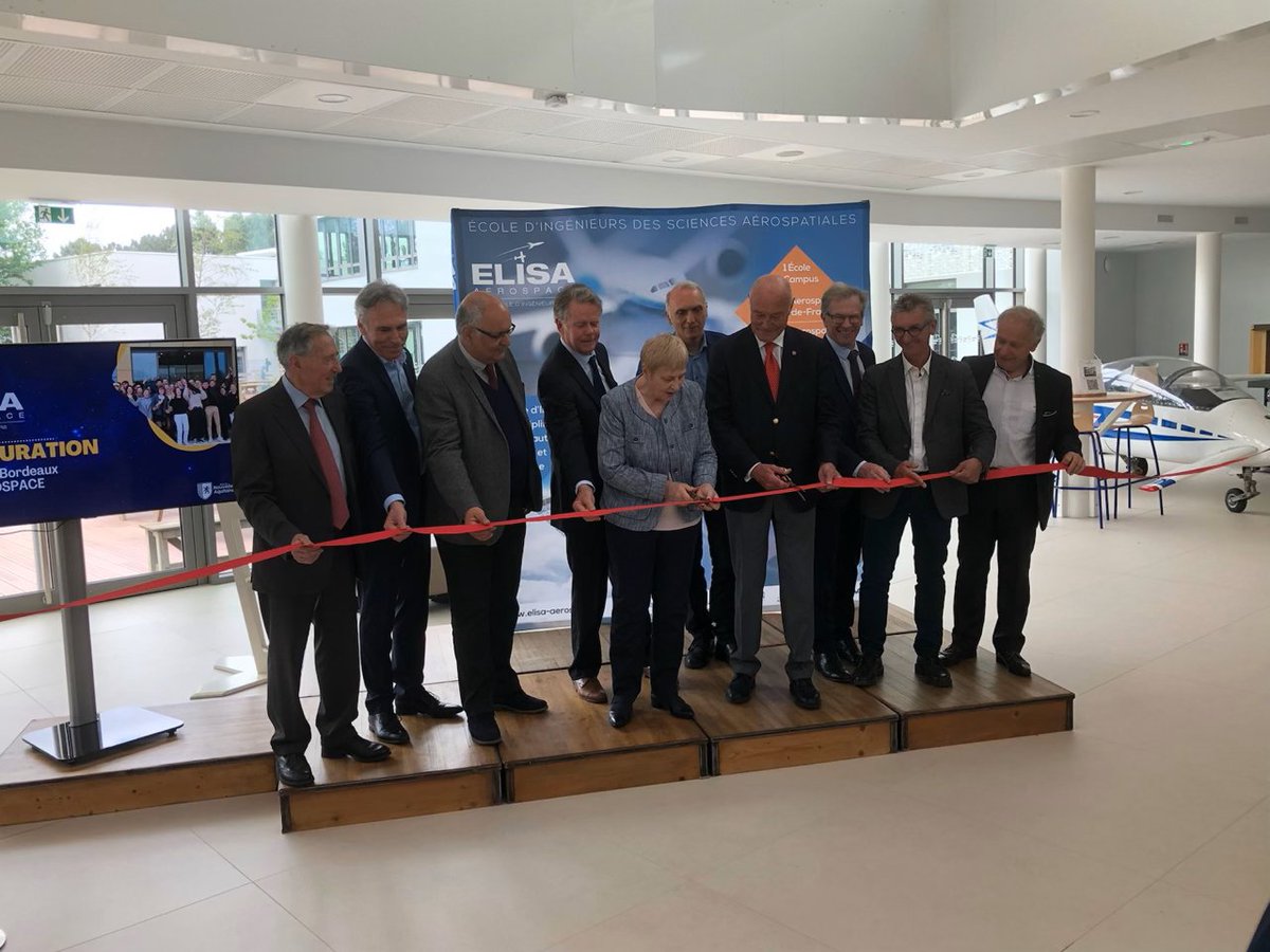 ISAE_ENSMA (@isae_ensma) on Twitter photo ELISA AEROSPACE Bordeaux inauguré le 10 mai !
En présence de <a href="/KhoudeirMajdi/">Khoudeir Majdi</a>, directeur <a href="/ISAE_ensma/">ISAE_ENSMA</a>, représentant le groupe ISAE lors de l'inauguration d'<a href="/ELISAerospace/">ELISA Aerospace</a> #Bordeaux .
elisa-aerospace.fr/elisa-aerospac… ELISA AEROSPACE Bordeaux inauguré le 10 mai !
En présence de <a href="/KhoudeirMajdi/">Khoudeir Majdi</a>, directeur <a href="/ISAE_ensma/">ISAE_ENSMA</a>, représentant le groupe ISAE lors de l'inauguration d'<a href="/ELISAerospace/">ELISA Aerospace</a> #Bordeaux .
elisa-aerospace.fr/elisa-aerospac…