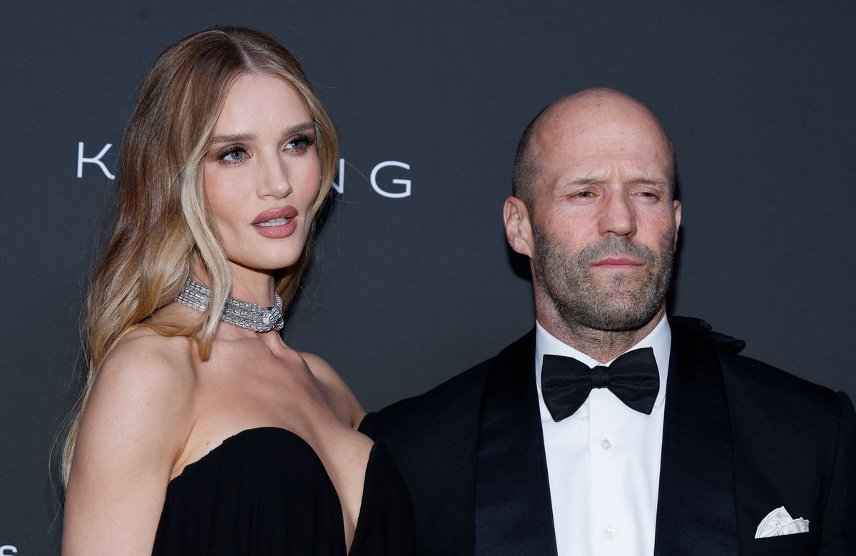 Statham Army tweet media