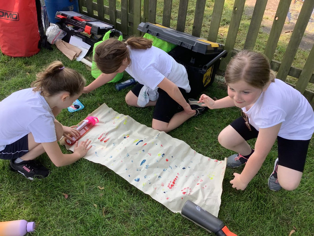 IPMATTowngate's tweet photo. We had amazing last Forest School session in Year 2. We got to choose between several different activities, using all the skills we have learnt this half term. #class2tpa #forestschooltpa #outdoorlearningtpa https://t.co/Kk3amxamSC