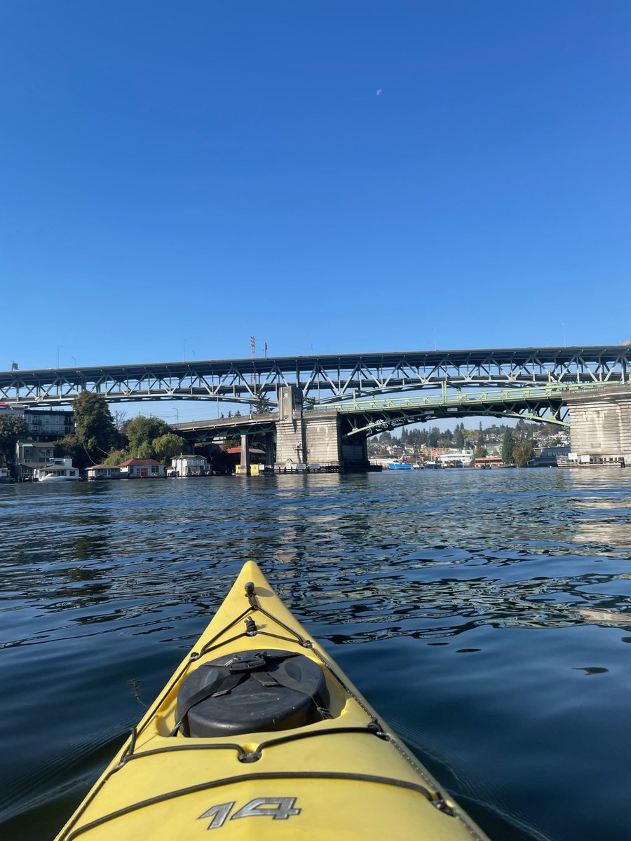 #Top4Theme this week is #Top4Boats 

Tag the hosts: @obligatraveler @wandersmiles @intheolivegrov1 @jollyhobos 

Puget Sound, Seattle
Mekong Delta
Krakor, Cambodia houseboat
Lake Washington, Seattle