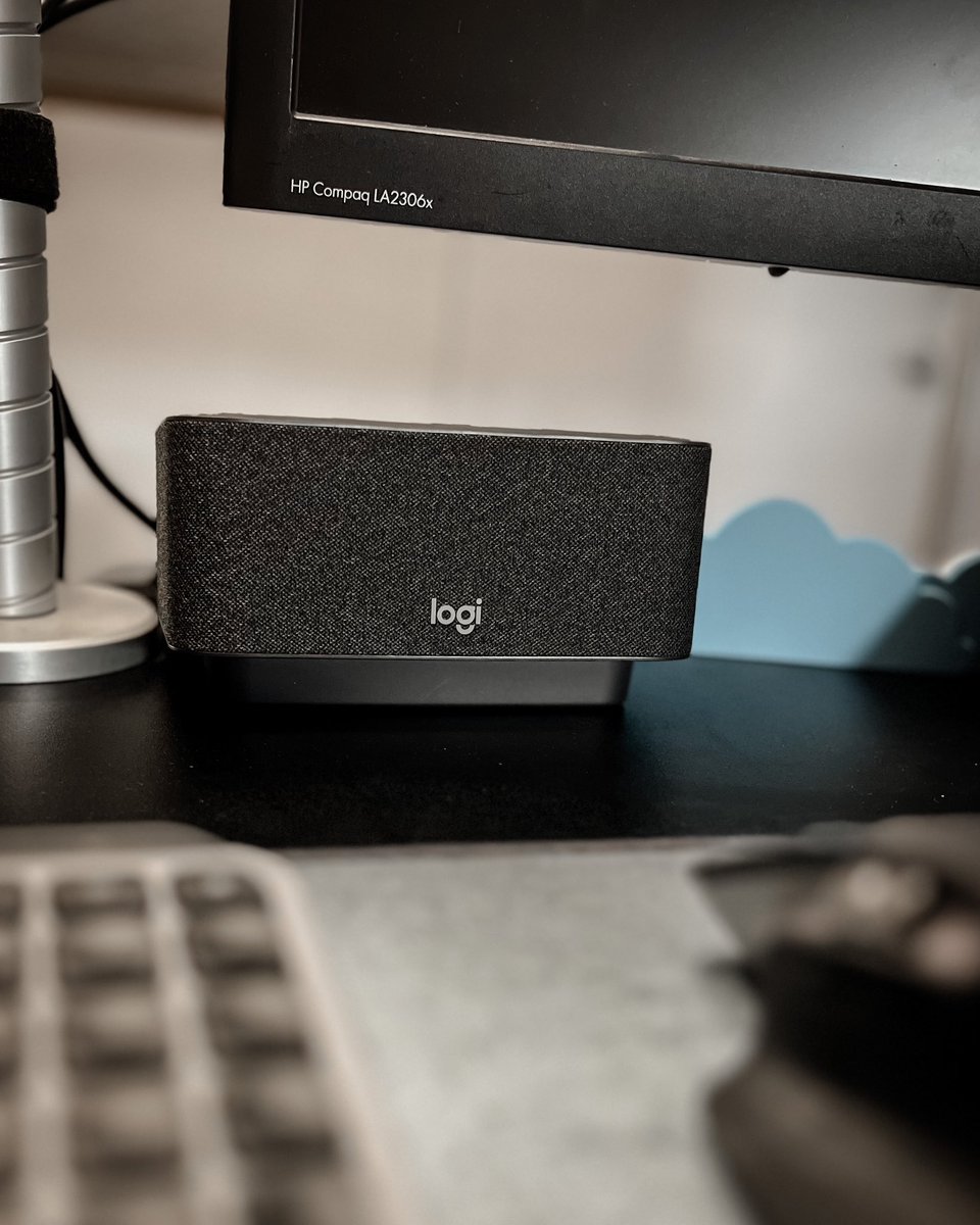 So happy with the <a href="/Logitech/">Logitech</a> Dock for my home office! 

Thanks!! 
#logitech #logiluminaries