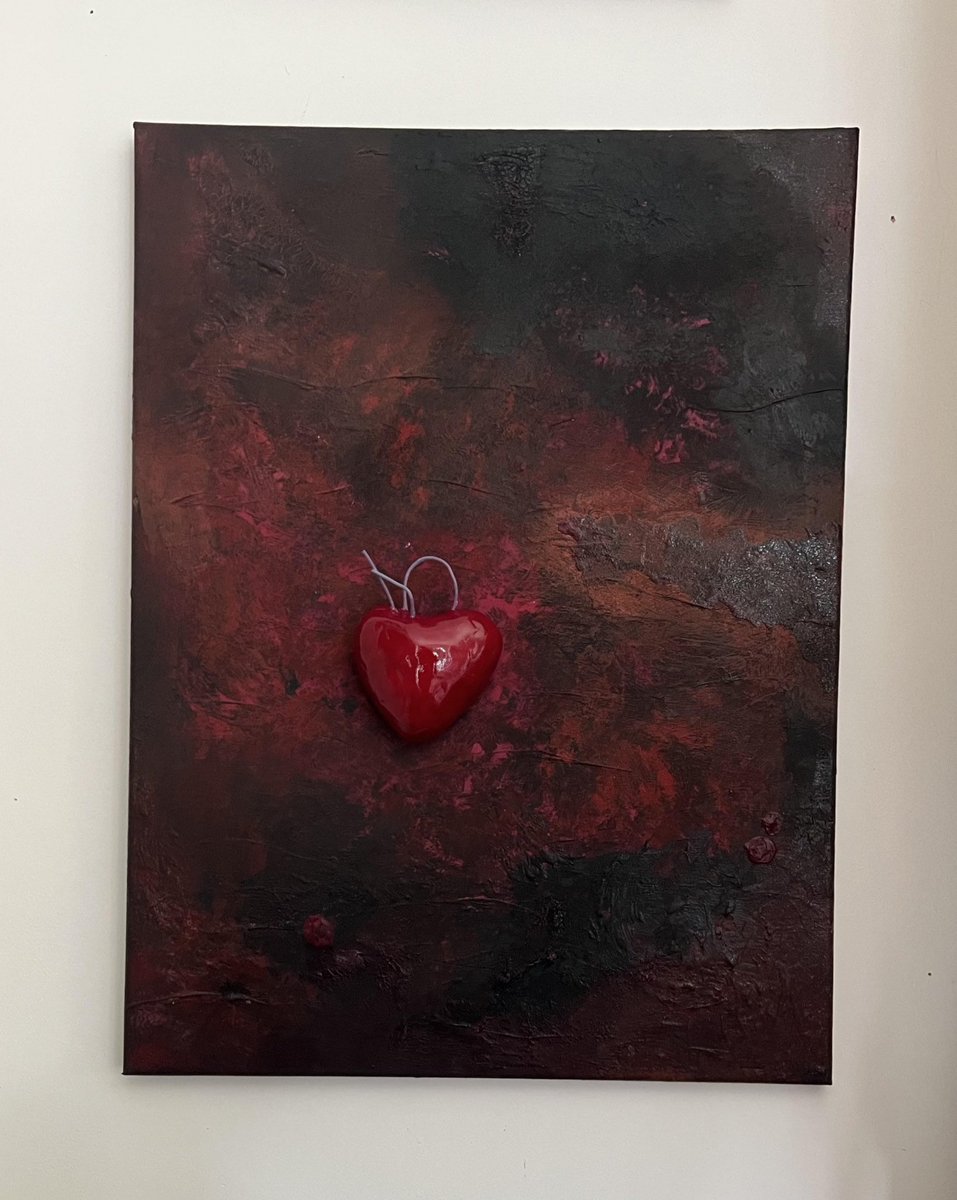 ExhibitionForLizzy tweet media