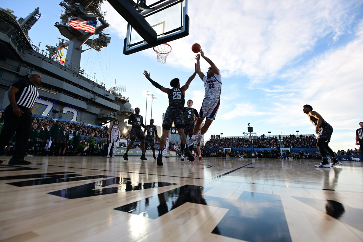 In honor of #NationalMaritimeDay, check out scenes from the Armed Forces Classic Basketball back in November 2022. @ZagMBB & @MSU_Basketball men's basketball teams played on the flight deck of the #USSAbrahamLincoln in the San Diego harbor on Veterans Day.