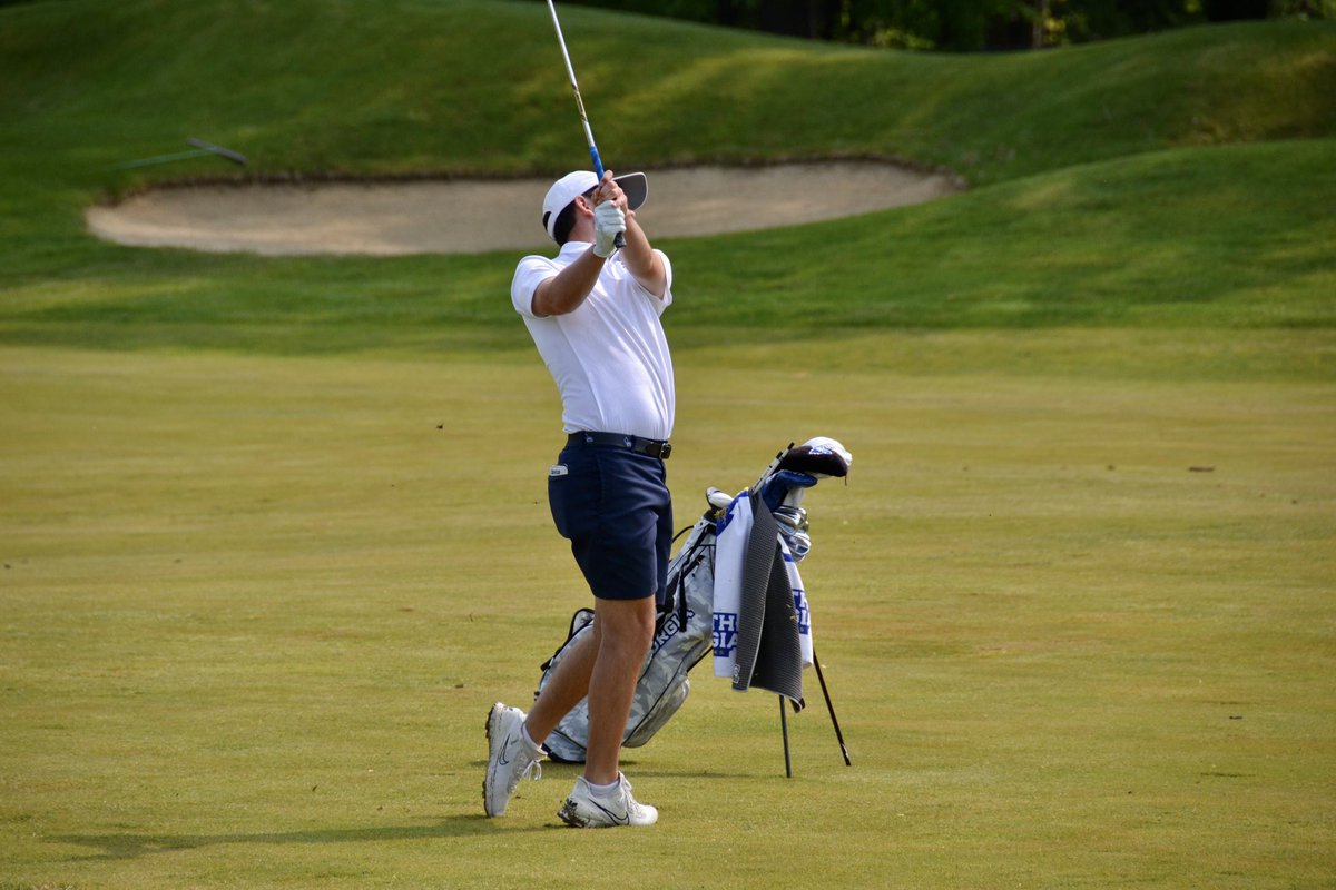 Front 9️⃣ frames from Warren! 

Time to dial it in for the back half🎯

#NattyHawks | #D2MGOLF