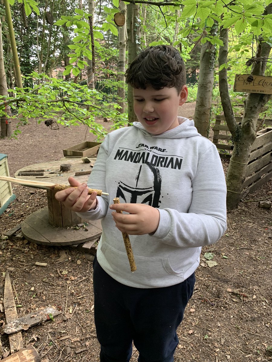 DanesfieldFS's tweet photo. Great afternoon with Y5 in Forest π³ School #firstfires #hotchoc @DanesfieldSchl @DanesfieldY5 https://t.co/Y0eENAtztp