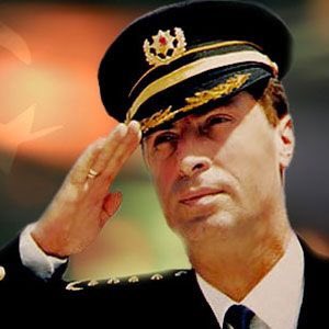 osayeniden's tweet photo. Bu adamı şehit eden ve şehit edenlerin yanında olan herkes orospu çocuğudur. uzun uzadıya açıklama yapmana gerek yoktu ben orospu çocuğuyum deseydin biz anlardık https://t.co/h9izZw1Q7E