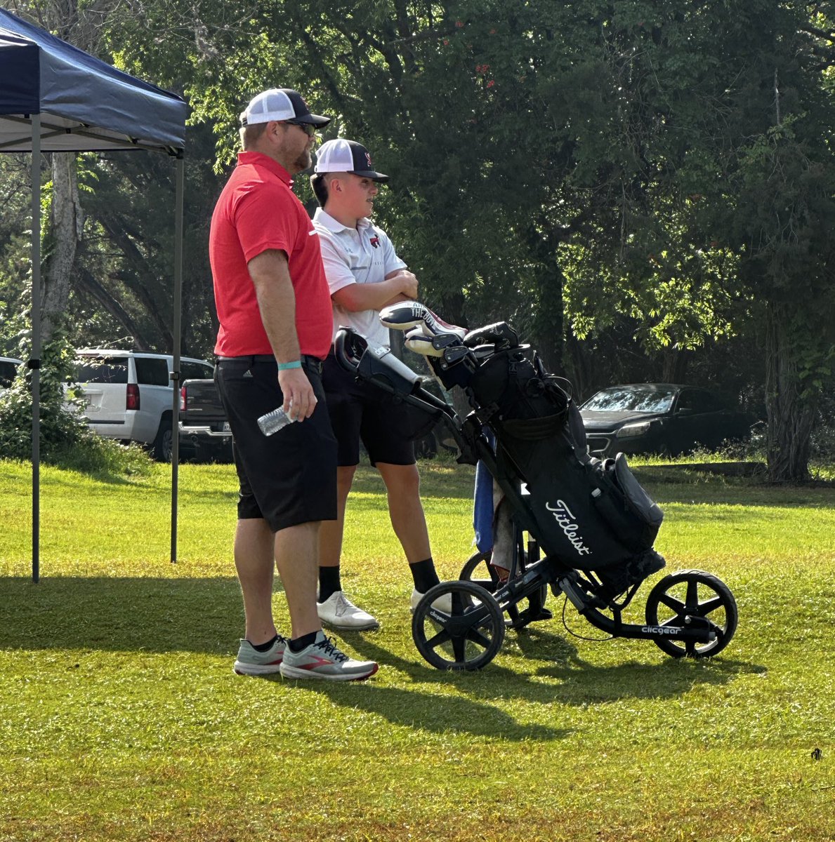 bvillebee's tweet photo. Sonora’s #1 golfer on the team is the last to tee off at 9:50AM. #DylanFord stands with Coach Mitch Kay prior to teeing off on #1 @AdelitaFord https://t.co/QiUXTTUu36