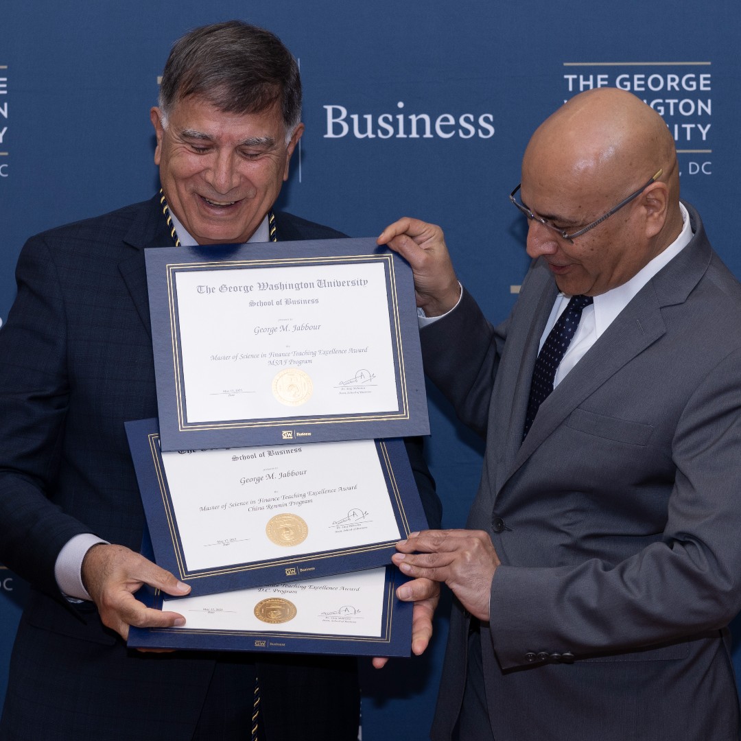 gwbusiness's tweet photo. 📷 Last week, GWSB held an awards ceremony recognizing faculty, staff, and Class of 2023 graduates for their commitment to excellence in academics, research, teaching, leadership and service. Congratulations again to all of the awardees! 

#GWSBGrads23 #GWCommencement #GWSBProud https://t.co/ngucwIC4Ns