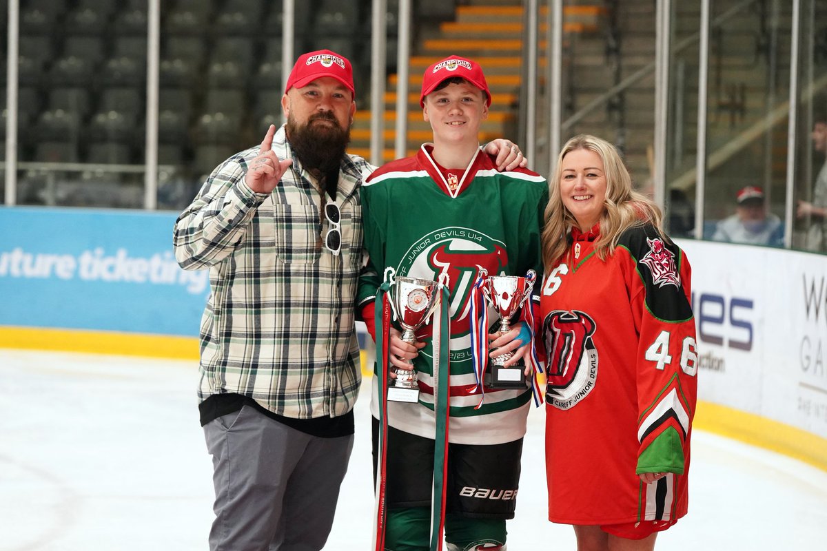 Unbeaten,2 trophys,England call up. Awesome season!!! Super proud of Bodhi. <a href="/CardiffJrDevils/">Cardiff Junior Devils</a> <a href="/cardiffdevils/">Cardiff Devils</a>