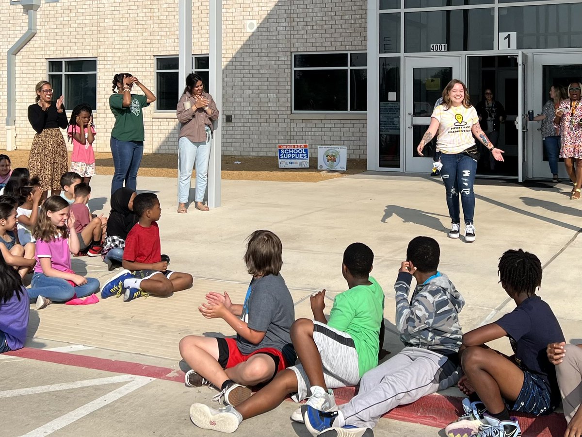 Keller Schools tweet media