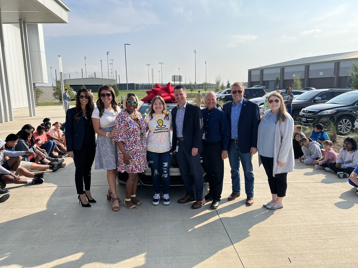 What better way to start the day than by surprising our phenomenal Elementary Teacher of the Year, Isabella Mora, with a brand new car to enjoy this summer! 🎉 Thank you to  <a href="/DriveSewell/">Sewell</a> and the incredible <a href="/KISDFoundation/">KISD Ed Foundation</a> for their generosity. #CelebrateKISD
