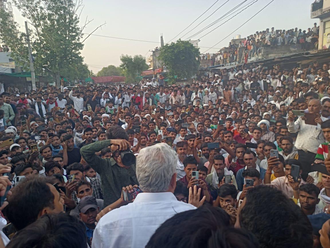 DrKirodilalBJP's tweet photo. न्याय की लड़ाई में साथ देने वाली जनता जनार्दन का बहुत-बहुत धन्यवाद ,आभार… https://t.co/fgWAOzH9b4