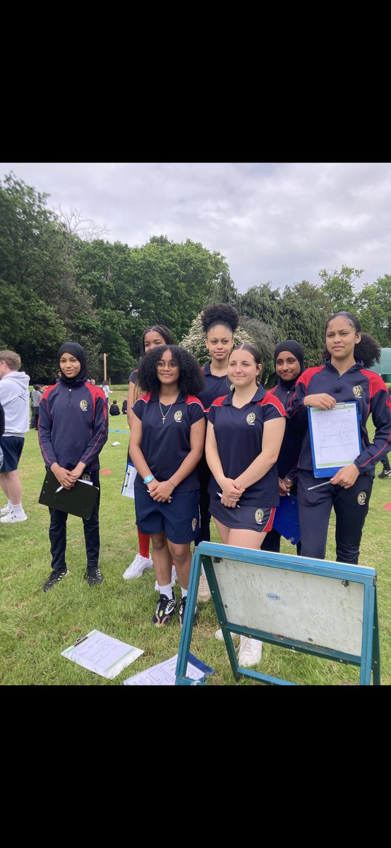 Enfield PE Team (@enfieldpeteam) on Twitter photo Fantastic day of <a href="/GolfwayOfficial/">Golfway</a> fun in the sun <a href="/BushHillParkGC/">Bush Hill Park GC</a> ⛳️☀️
Well done to @RaglanSchools & <a href="/WolfsonHillel/">Wolfson Hillel Primary School</a> who came 1st/2nd respectively🏆
Thanks Daisy <a href="/golffoundation/">Golf Foundation</a> Nicola <a href="/nicolagolfer/">Nicola Bennett Official</a> St Anne’s young Leaders for providing this opportunity.
<a href="/LdnYouthGames/">London Youth Games</a>
<a href="/STA_PEd/">St Anne's PE Dept.</a> Fantastic day of <a href="/GolfwayOfficial/">Golfway</a> fun in the sun <a href="/BushHillParkGC/">Bush Hill Park GC</a> ⛳️☀️
Well done to @RaglanSchools & <a href="/WolfsonHillel/">Wolfson Hillel Primary School</a> who came 1st/2nd respectively🏆
Thanks Daisy <a href="/golffoundation/">Golf Foundation</a> Nicola <a href="/nicolagolfer/">Nicola Bennett Official</a> St Anne’s young Leaders for providing this opportunity.
<a href="/LdnYouthGames/">London Youth Games</a>
<a href="/STA_PEd/">St Anne's PE Dept.</a>