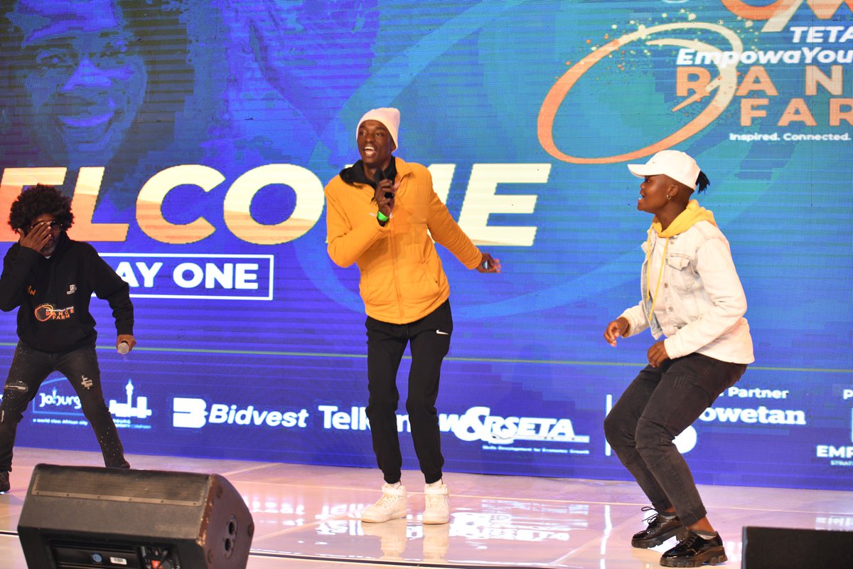 EmpowaYouth's tweet photo. Theeeeeee Chief of Entertainment - Pastor Mbombo aka Sizwe Magwaza

#eyw23 #EYW https://t.co/UiQ3UEJHWD
