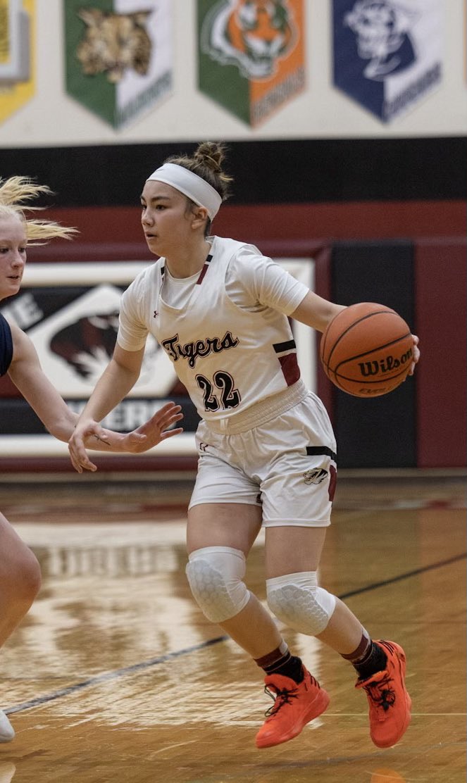 MacIrvinGirls's tweet photo. Welcome 2025 guard Kaitlyn Sedillo to the Mac Irvin Lady Fire!!!

She will be running with our 16u program for the remainder of the 2023 travel ball season!!!

Value added and excited to watch her journey!

🔥🔥🔥 https://t.co/fi4J9rmhmV