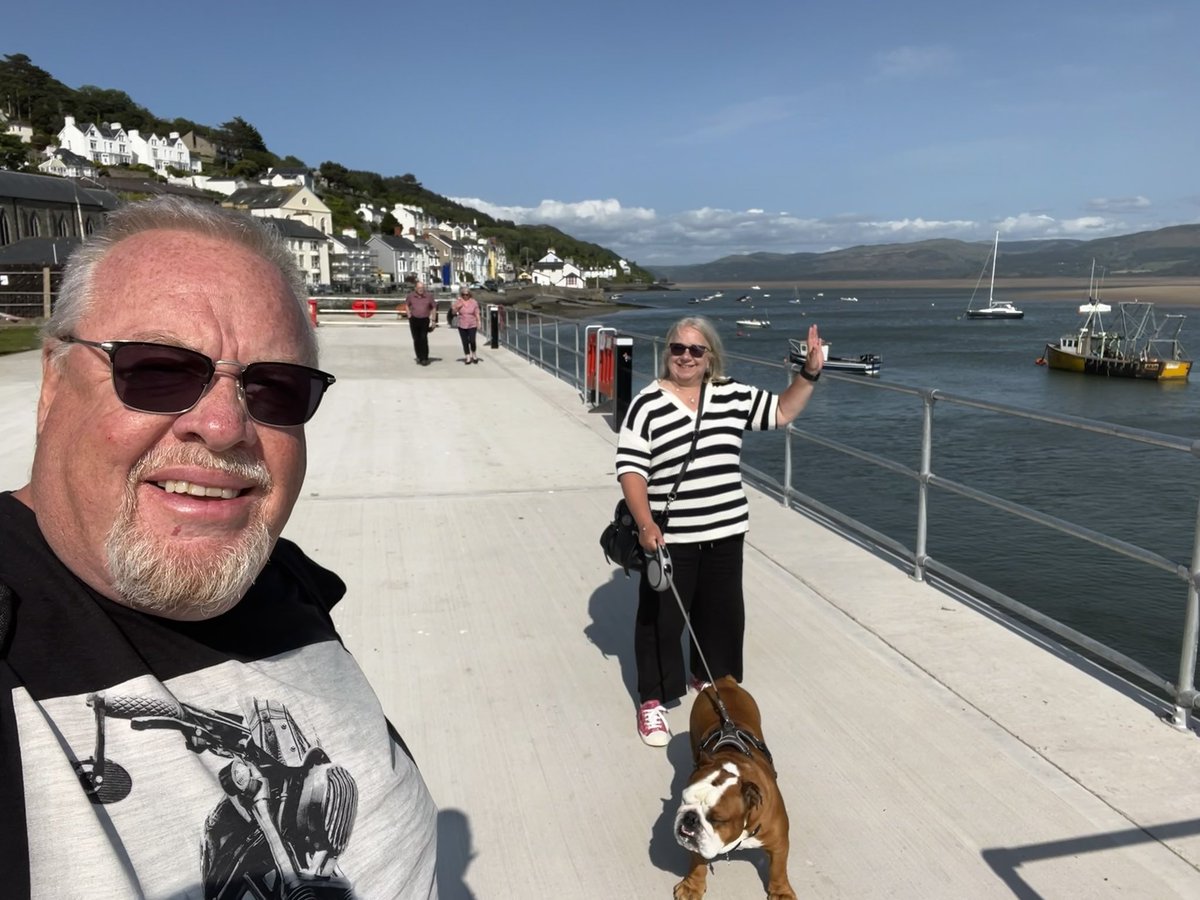 bobmcguire8's tweet image. Saw 2 jets fly over the lake and turn right as you look down the lake #Machloop , had fish n chips at #Aberdovey and drove over another scary mountain pass back to #Bala another fantastic day in #Wales