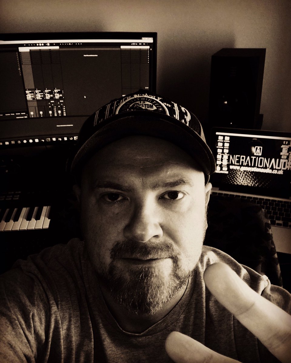 drkartmastering's tweet photo. Back in the studio! Mastering some really nice Techno tracks for one of our regular clients Mark Fewings 🔊🔊🔊🔊🔊🔊🔊🔊🔊🔊
.
Mixing &amp; Mastering enquiries 👇🏻
generationaudioofficial@gmail.com
.
#mixingandmastering #mastering #mixingengineer #musicproducer #musicproduction https://t.co/6BcxqRWeTS
