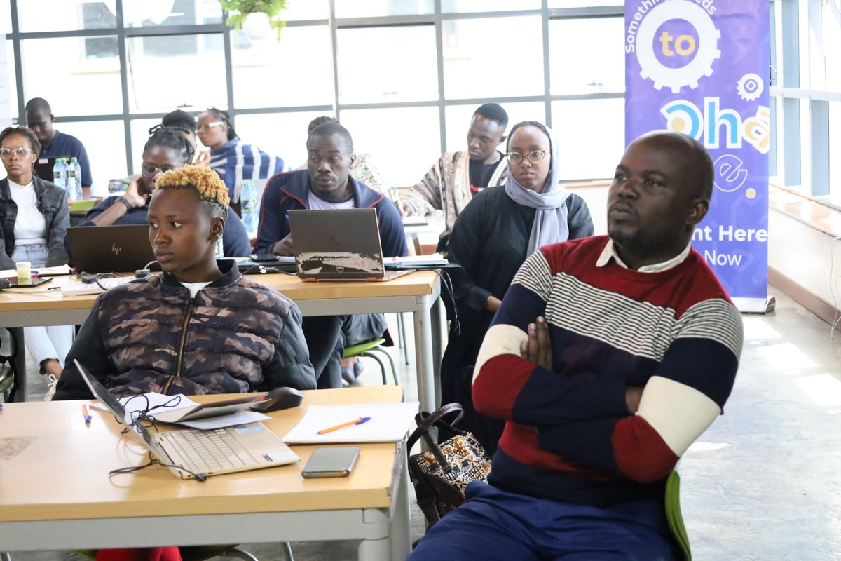 mistatash's tweet photo. Had an amazing session @iHub organised by @Nairobits moderating a session that delved into the impact of design and digital marketing in advancing Sexual and Reproductive Health and Rights (SRHR)
Congratulations to Kwetu Kreatives for winning the design challenge! 

#Design4Good https://t.co/hUBvlcQlNw