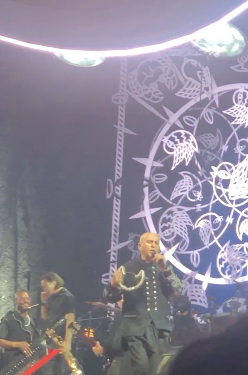 gilly562's tweet photo. @itspetergabriel @yorktillyer We were there in Krakow Peter! Worth the trip over from Newcastle as you were incredible!!!! Followed you for years from the beginning and you’ve still got it! Have an amazing tour ❤️ https://t.co/6PXNCtjVDq