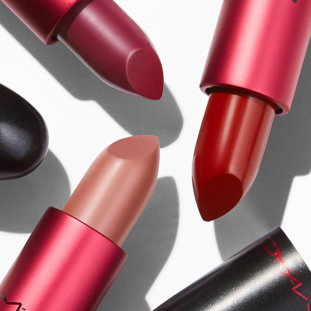 amfAR's tweet photo. @MACcosmetics is the Official Beauty Partner at #amfARCannes! Who’s excited to see the stunning looks come down the runway for the #CRRunway fashion show? #MACBACKSTAGE #CureAIDS https://t.co/0MVPJMa37f