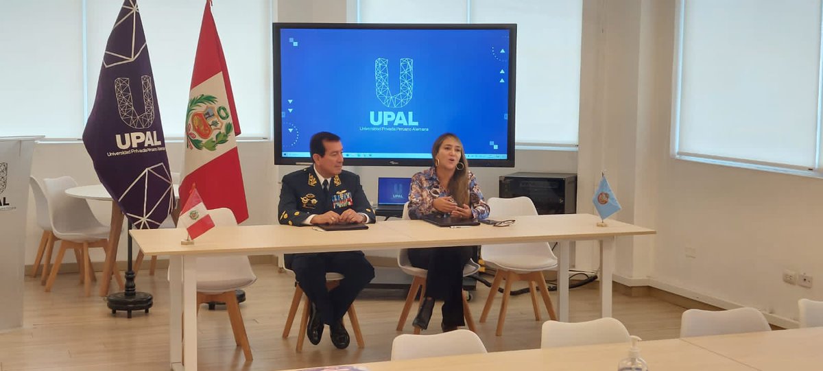 La FAP firmó un convenio con  <a href="/upal_oficial/">Universidad Privada Peruano Alemana</a> a través de la Dirección General de Educación, gracias al cual el personal militar y civil de la Institución en actividad o retiro, así como familiares cercanos, recibirán tarifas preferenciales y becas, entre otros beneficios.