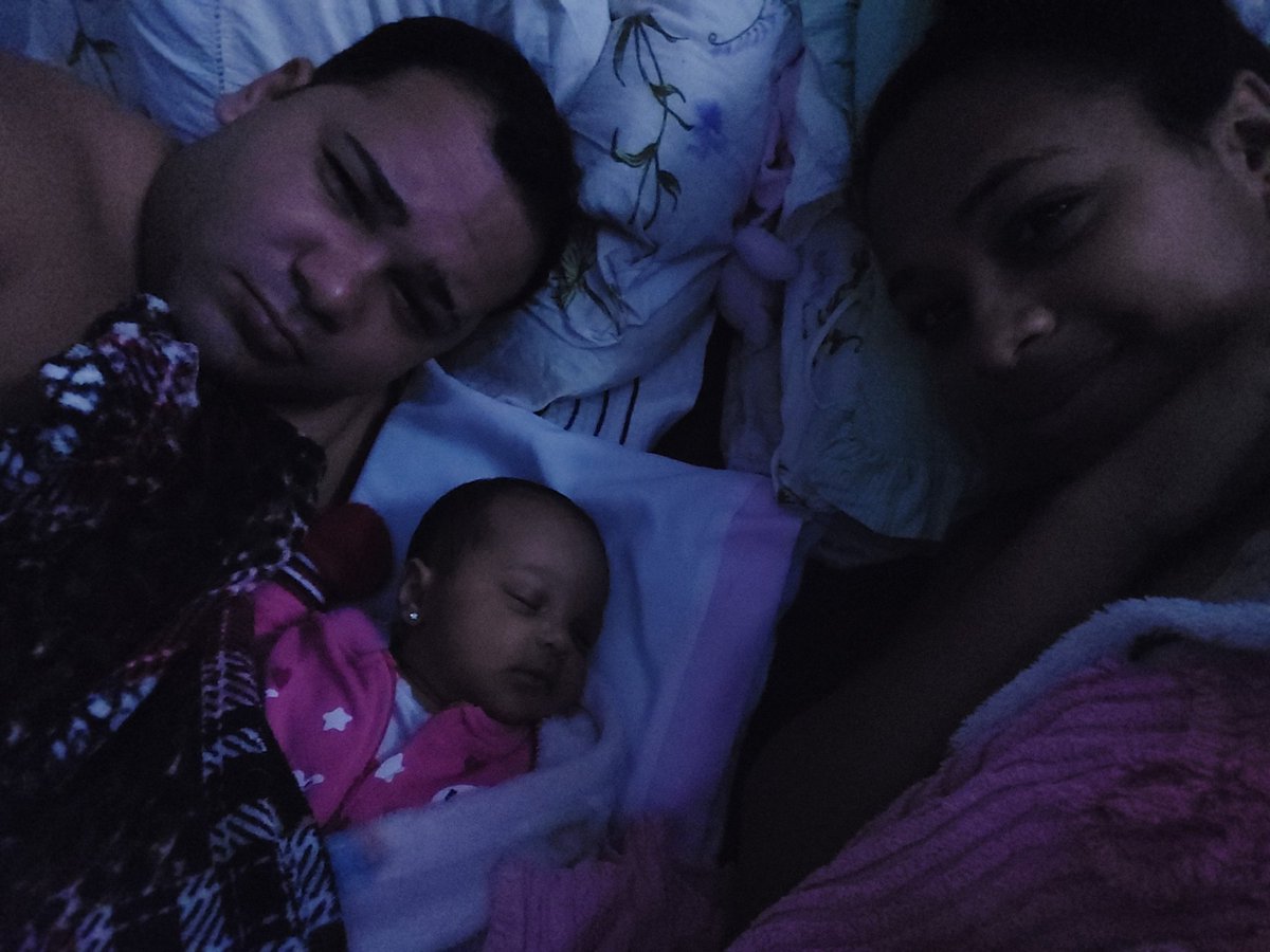 Cris_dP81's tweet photo. Família... 👨‍👩‍👧 https://t.co/mQ2IgdoH6h